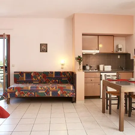 Apart-hotel Latania Hersonissos (Crete)