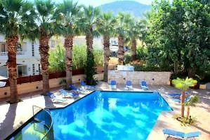 Aparthotel Latania Hersonissos (Crete)